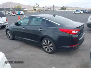 2012 Kia Optima SX with VIN 5XXGR4A62CG001281, listed as a IAAI auction lot 42076190 with 188,795 mi miles and . Bid and sale history available at carsss.com. Image 3.