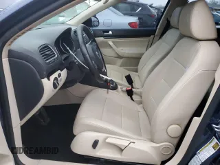 2013 Volkswagen Jetta TDI w/Sunroof & Nav с VIN 3VWPL7AJ3DM635803, выставлен на аукционе Copart как лот 45027775 с пробегом 169 235 миль миль и Списание • Salvage title. История ставок и продаж доступна на DreamBid. Изображение 7.