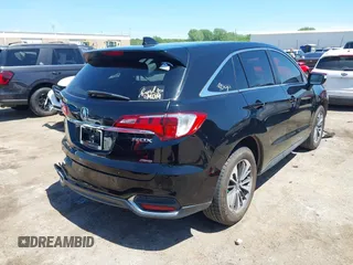 2017 Acura RDX Advance z VIN 5J8TB4H70HL031583, wystawiony jako IAAI lot #42082929 z przebiegiem 125 540 mil mil oraz . Historia ofert i sprzedaży dostępna na DreamBid. Obrazek 4.