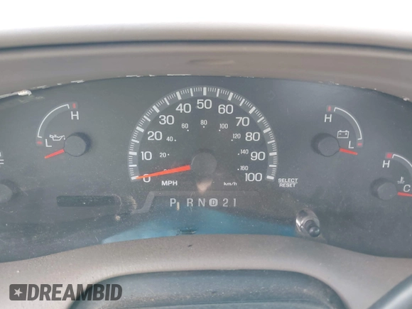 2000 Ford F-150 XL with VIN 1FTRX17W6YNA28628, listed as a IAAI auction lot 42207232 with Not provided miles and . Bid and sale history available at DreamBid. Image 7.