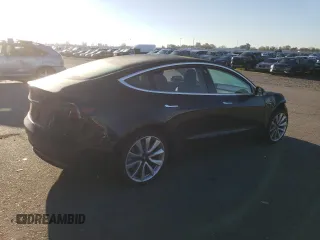 2019 Tesla Model 3 Mid Range with VIN 5YJ3E1EA6KF436152, listed as a Copart auction lot 50399265 with 62,676 mi miles and Salvage Title. Bid and sale history available at DreamBid. Image 3.