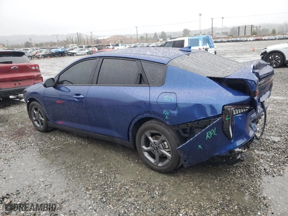 2025 Kia K4 LXS with VIN 3KPFT4DE4SE026044, listed as a Copart auction lot 49055855 with 5,435 mi miles and Salvage Title. Bid and sale history available at carsss.com. Image 2.