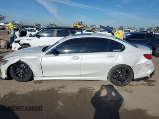 2020 BMW 3 Series M340i with VIN WBA5U7C02LFH69972, listed as a IAAI auction lot 41869845 with 45,926 mi miles. Bid and sale history available at carsss.com. Image 14.