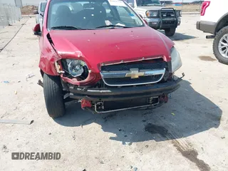 2010 Chevrolet Aveo 1LT with VIN KL1TD5DE2AB097798, listed as a IAAI auction lot 42051735 with 152,156 mi miles and . Bid and sale history available at DreamBid. Image 6.