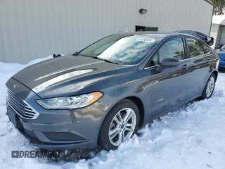 2018 Ford Fusion Hybrid S with VIN 3FA6P0UU4JR122242, listed as a Copart auction lot 87430834 with 97,152 mi miles and Salvage Title. Bid and sale history available at carsss.com. Image 1.