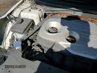 2019 Hyundai Sonata SE с VIN KMHE24L33KA091688, выставлен на аукционе Copart как лот 63336775 с пробегом 84 923 миль миль и Списание • Salvage title. История ставок и продаж доступна на DreamBid. Изображение 13.