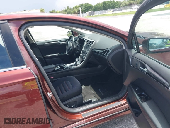 2015 Ford Fusion SE with VIN 3FA6P0HD4FR190767, listed as a IAAI auction lot 42671739 with 59,114 mi miles and . Bid and sale history available at DreamBid. Image 5.