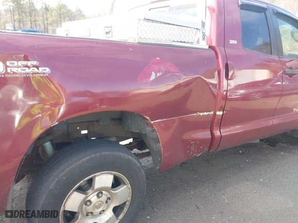 2007 Toyota Tundra SR5 with VIN 5TBBV54167S458488, listed as a IAAI auction lot 41932488 with 220,279 mi miles. Bid and sale history available at carsss.com. Image 17.