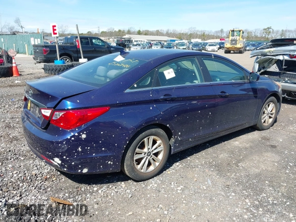 2011 Hyundai Sonata GLS with VIN 5NPEB4AC6BH238215, listed as a IAAI auction lot 41918983 with Not Provided miles and . Bid and sale history available at carsss.com. Image 4.
