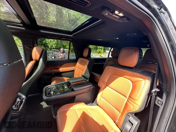 2018 Lincoln Navigator Reserve с VIN 5LMJJ3LT9JEL14915, выставлен на аукционе Copart как лот 59414895 с пробегом 205 068 миль миль и Чистый • Clean title. История ставок и продаж доступна на DreamBid. Изображение 6.