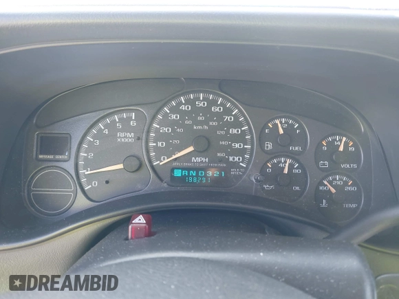 2002 Chevrolet Suburban LS with VIN 3GNEC16Z32G339558, listed as a IAAI auction lot 41739334 with 198,291 mi miles. Bid and sale history available at carsss.com. Image 7.