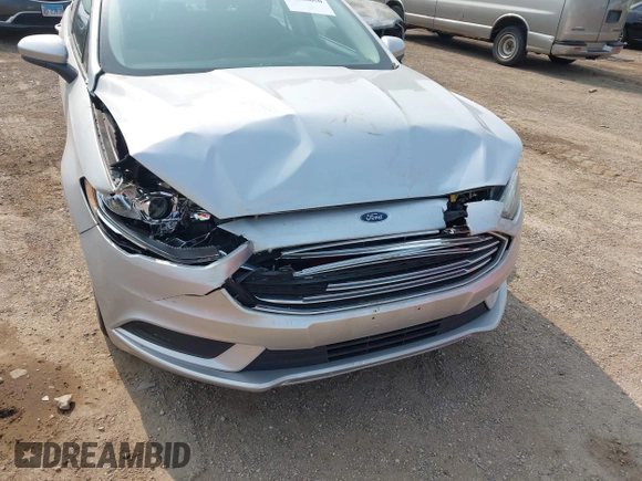 2017 Ford Fusion SE с VIN 3FA6P0H71HR160106, выставлен на аукционе IAAI как лот 42468650 с пробегом 137 936 миль миль и . История ставок и продаж доступна на DreamBid. Изображение 6.