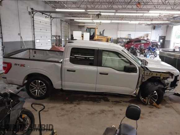 2021 Ford F-150 XL with VIN 1FTEW1CP9MKE41204, listed as a IAAI auction lot 42314231 with 59,959 mi miles and . Bid and sale history available at DreamBid. Image 14.