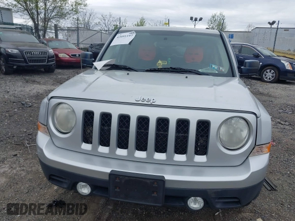 2011 Jeep Patriot Latitude with VIN 1J4NF1GB1BD102107, listed as a IAAI auction lot 42091197 with 111,030 mi miles and . Bid and sale history available at DreamBid. Image 6.
