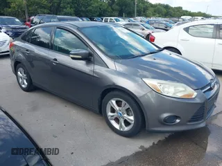 2013 Ford Focus SE with VIN 1FADP3F21DL286023, listed as a IAAI auction lot 42648809 with 179,158 mi miles and . Bid and sale history available at DreamBid. Image 1.