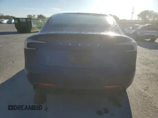 2024 Tesla Model 3 z VIN 5YJ3E1EA9RF868731, wystawiony jako Copart lot #58517675 z przebiegiem Nie podano mil oraz Nie do naprawy. Historia ofert i sprzedaży dostępna na DreamBid. Obrazek 6.