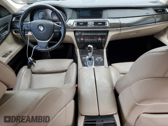 2012 BMW 7 Series 750i xDrive с VIN WBAKC6C57CC396244, выставлен на аукционе Copart как лот 52744475 с пробегом 153 984 миль миль и Чистый • Clean title. История ставок и продаж доступна на DreamBid. Изображение 8.