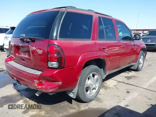 2008 Chevrolet TrailBlazer 3LT with VIN 1GNDT13S182169933, listed as a IAAI auction lot 41987727 with 155,587 mi miles and . Bid and sale history available at DreamBid. Image 4.