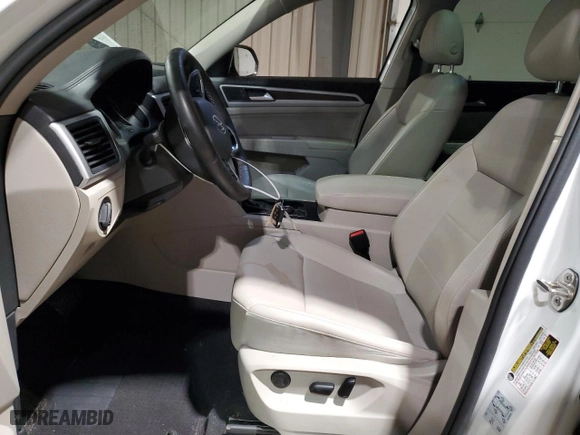 2021 Volkswagen Atlas 3.6L V6 SE w/Technology with VIN 1V2KR2CA5MC611143, listed as a Copart auction lot 46681335 with 50,324 mi miles and Salvage Title. Bid and sale history available at carsss.com. Image 7.