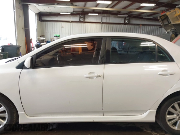 2010 Toyota Corolla с VIN 2T1BU4EE7AC402260, выставлен на аукционе IAAI как лот 42294279 с пробегом 133 290 миль миль и . История ставок и продаж доступна на DreamBid. Изображение 14.
