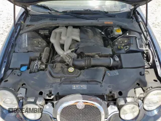 2008 Jaguar S-Type 3 z VIN SAJWA01A48FN83097, wystawiony jako Copart lot #58325425 z przebiegiem 53 576 mil mil oraz Tytuł czysty. Historia ofert i sprzedaży dostępna na DreamBid. Obrazek 11.