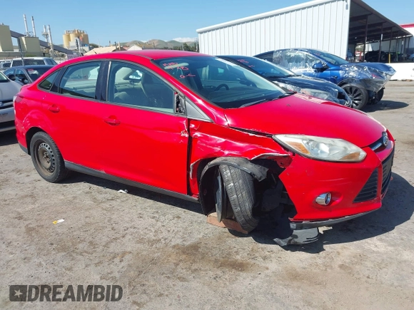 2012 Ford Focus SE with VIN 1FAHP3F27CL417875, listed as a IAAI auction lot 42128614 with 56,961 mi miles. Bid and sale history available at carsss.com. Image 1.