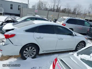 2015 Hyundai Sonata 2.4L Sport with VIN 5NPE34AF9FH123704, listed as a IAAI auction lot 41598145 with 94,551 mi miles. Bid and sale history available at carsss.com. Image 13.