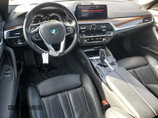 2018 BMW 5 Series 530e xDrive with VIN WBAJB1C51JB084280, listed as a Copart auction lot 45713625 with 106,846 mi miles and Clean Title. Bid and sale history available at carsss.com. Image 8.