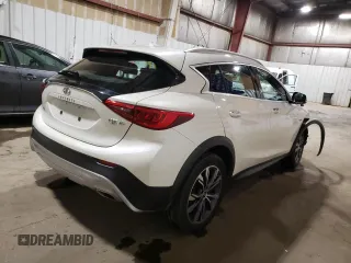 2017 Infiniti QX30 Luxury z VIN SJKCH5CR4HA038346, wystawiony jako Copart lot #44990635 z przebiegiem 65 391 mil mil oraz Szkody całkowita. Historia ofert i sprzedaży dostępna na DreamBid. Obrazek 3.
