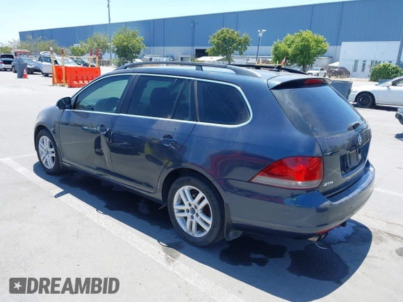 2010 Volkswagen Jetta TDI with VIN 3VWPL7AJ1AM630529, listed as a IAAI auction lot 42560328 with 231,410 mi miles and . Bid and sale history available at DreamBid. Image 3.