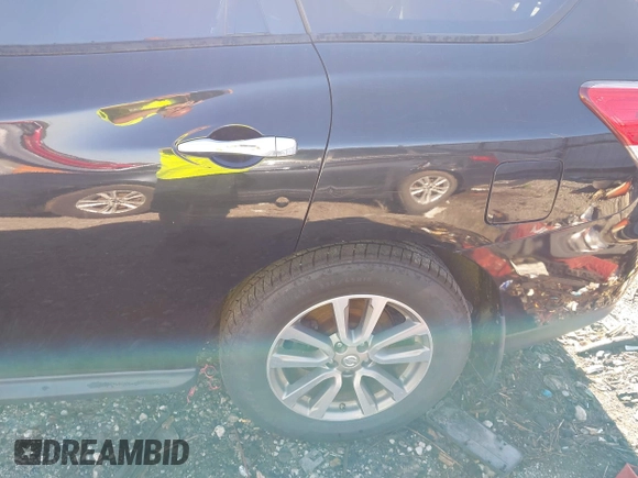 2015 Nissan Pathfinder Platinum with VIN 5N1AR2MN3FC668373, listed as a IAAI auction lot 42175275 with 169,913 mi miles and . Bid and sale history available at DreamBid. Image 18.