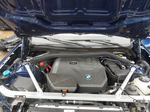 2024 BMW X3 xDrive30i with VIN 5UX53DP01R9V50339, listed as a IAAI auction lot 41892898 with 25,146 mi miles. Bid and sale history available at carsss.com. Image 10.