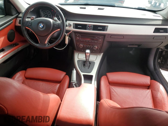 2008 BMW 3 Series 328xi z VIN WBAWV53568P079397, wystawiony jako Copart lot #71280664 z przebiegiem 145 909 mil mil oraz Czysty tytuł • Clean title. Historia ofert i sprzedaży dostępna na DreamBid. Obrazek 8.