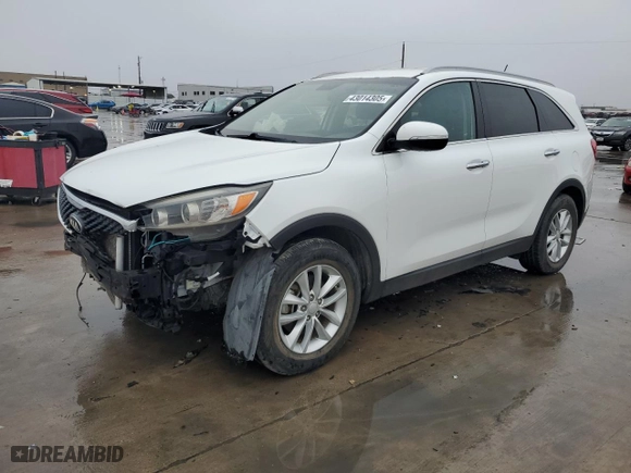 2018 Kia Sorento LX V6 with VIN 5XYPG4A57JG388433, listed as a Copart auction lot 43014305 with 88,748 mi miles and Clean Title. Bid and sale history available at carsss.com. Image 1.