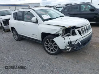 2014 Jeep Compass Limited with VIN 1C4NJDCB6ED684897, listed as a IAAI auction lot 41920568 with 175,196 mi miles. Bid and sale history available at carsss.com. Image 1.