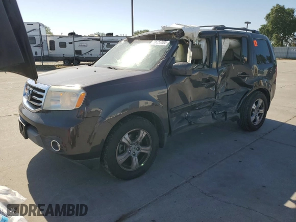 2015 Honda Pilot EX-L z VIN 5FNYF3H51FB004443, wystawiony jako Copart lot #56257005 z przebiegiem 163 829 mil mil oraz Szkoda całkowita • Salvage title. Historia ofert i sprzedaży dostępna na DreamBid. Obrazek 1.