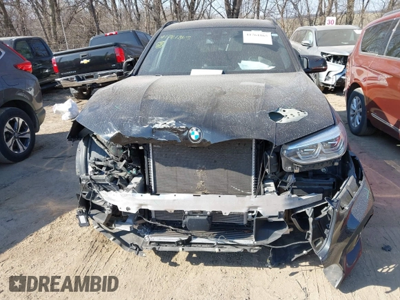 2020 BMW X3 M z VIN 5YMTS0C08L9B20402, wystawiony jako IAAI lot #41761865 z przebiegiem 48 454 mil mil oraz . Historia ofert i sprzedaży dostępna na DreamBid. Obrazek 13.