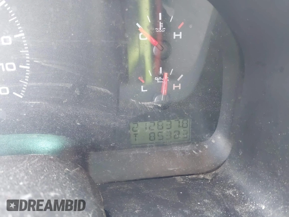 2007 Ford F-150 STX with VIN 1FTRX14WX7NA27047, listed as a IAAI auction lot 42574770 with 212,837 mi miles and . Bid and sale history available at DreamBid. Image 7.