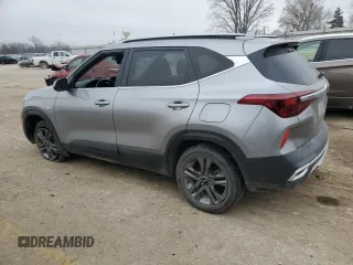 2021 Kia Seltos S z VIN KNDEUCAA3M7043327, wystawiony jako Copart lot #87032464 z przebiegiem 63 926 mil mil oraz Szkoda całkowita • Salvage title. Historia ofert i sprzedaży dostępna na DreamBid. Obrazek 2.