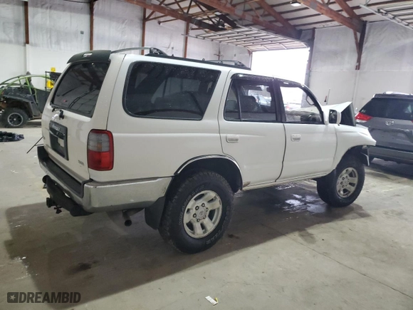 1998 Toyota 4Runner SR5 with VIN JT3HN86R3W0169984, listed as a Copart auction lot 85010594 with 184,178 mi miles and Salvage Title. Bid and sale history available at carsss.com. Image 3.