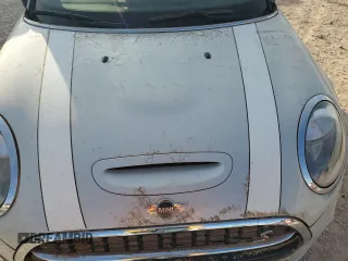 2016 MINI Convertible S z VIN WMWWG9C56G3A91978, wystawiony jako Copart lot #82303574 z przebiegiem Nie podano mil oraz Czysty tytuł • Clean title. Historia ofert i sprzedaży dostępna na DreamBid. Obrazek 11.