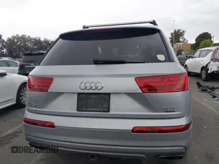 2018 Audi Q7 Prestige with VIN WA1VAAF77JD028847, listed as a IAAI auction lot 42294052 with 46,478 mi miles and . Bid and sale history available at DreamBid. Image 16.