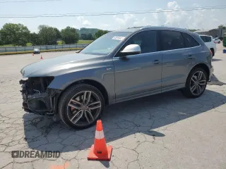 2014 Audi SQ5 Prestige with VIN WA1VGAFPXEA097666, listed as a Copart auction lot 62520445 with 89,596 mi miles and Salvage title. Bid and sale history available at DreamBid. Image 1.
