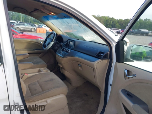 2010 Honda Odyssey EX with VIN 5FNRL3H41AB008005, listed as a IAAI auction lot 42058519 with 214,175 mi miles. Bid and sale history available at carsss.com. Image 5.