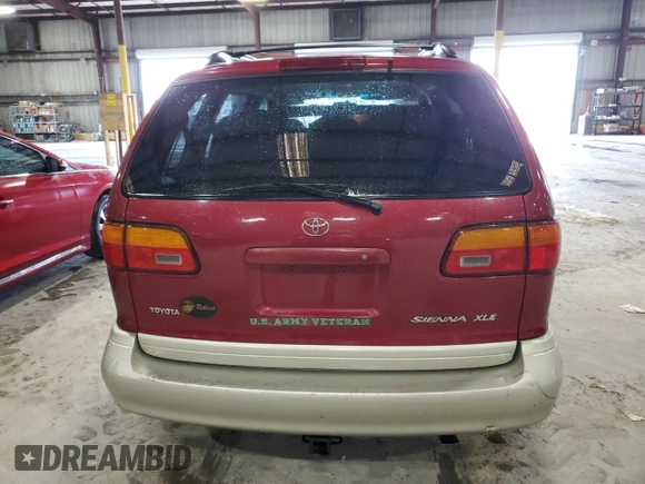 2000 Toyota Sienna LE with VIN 4T3ZF13C0YU258575, listed as a Copart auction lot 53016635 with 252,328 mi miles and Non repairable. Bid and sale history available at DreamBid. Image 6.
