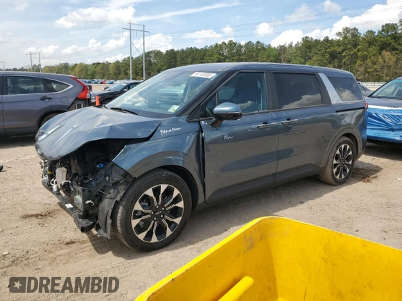 2024 Kia Carnival EX with VIN KNDNC5H3XR6404619, listed as a Copart auction lot 50740555 with 23,374 mi miles and Salvage Title. Bid and sale history available at carsss.com. Image 1.