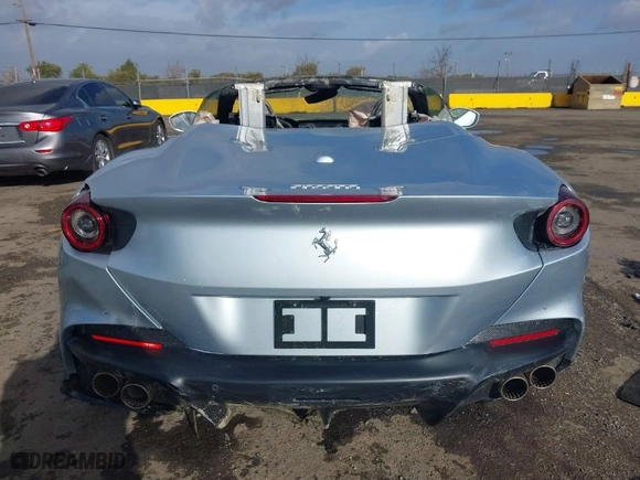 2022 Ferrari Portofino M with VIN ZFF02RPA0N0278807, listed as a IAAI auction lot 41012890 with NaN miles. Bid and sale history available at carsss.com. Image 17.