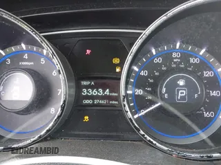 2013 Hyundai Sonata Limited z VIN 5NPEC4AC9DH802858, wystawiony jako IAAI lot #42531348 z przebiegiem 274 621 mil mil oraz . Historia ofert i sprzedaży dostępna na DreamBid. Obrazek 7.