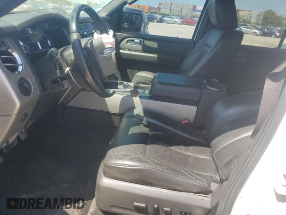 2013 Ford Expedition Max Limited z VIN 1FMJK2A50DEF30347, wystawiony jako Copart lot #56120935 z przebiegiem 193 856 mil mil oraz Szkoda całkowita • Salvage title. Historia ofert i sprzedaży dostępna na DreamBid. Obrazek 7.