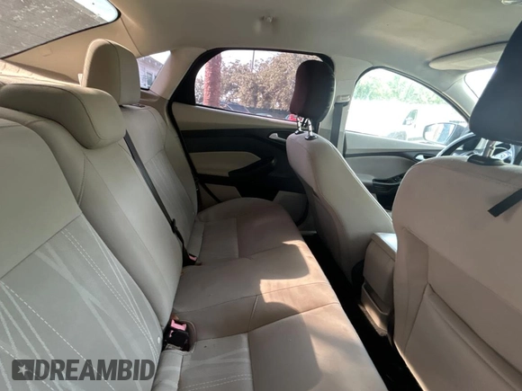 2015 Ford Focus SE with VIN 1FADP3F21FL338821, listed as a Copart auction lot 54631415 with 84,648 mi miles and Salvage Title. Bid and sale history available at carsss.com. Image 6.